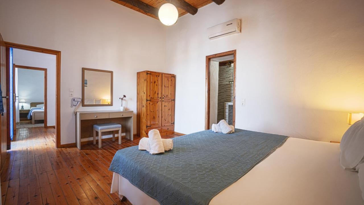 Villa Niki Loutro Exterior foto
