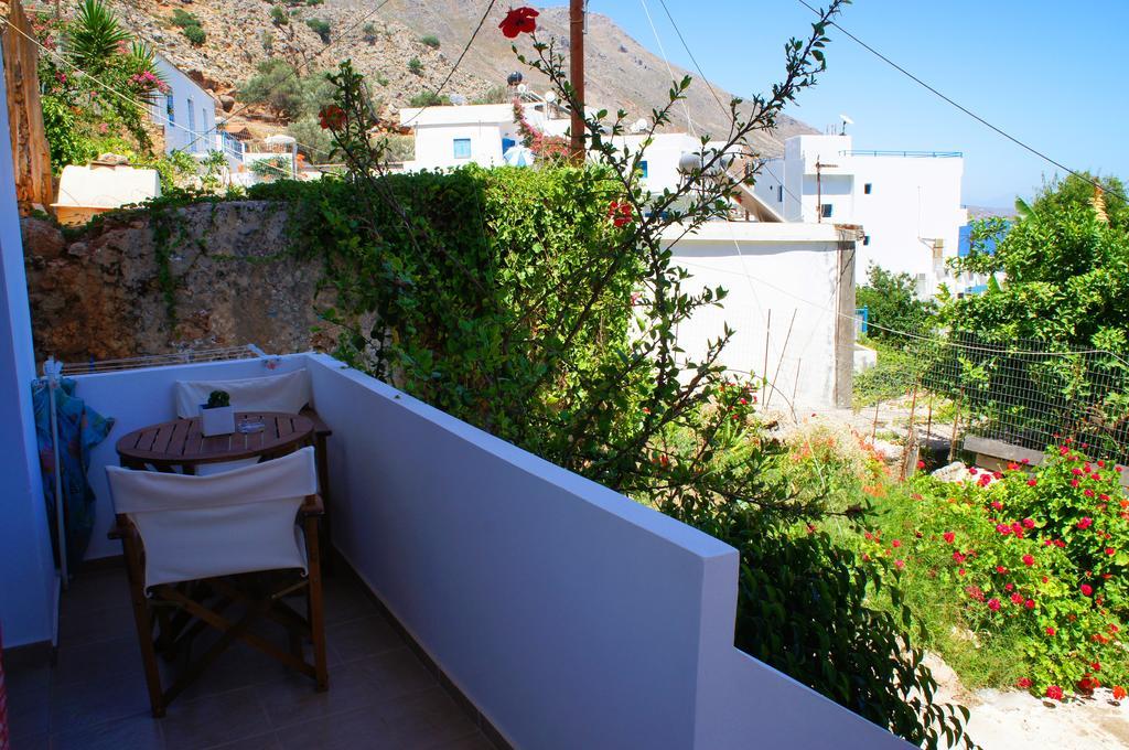 Villa Niki Loutro Exterior foto