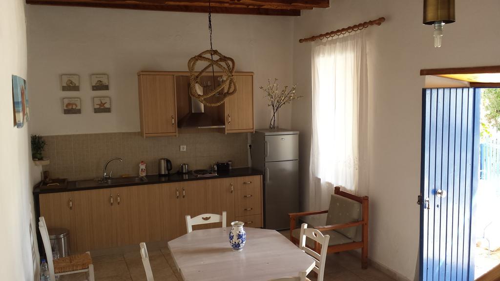 Villa Niki Loutro Zimmer foto